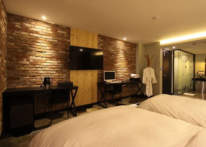 Hotel Premier Xym 2*